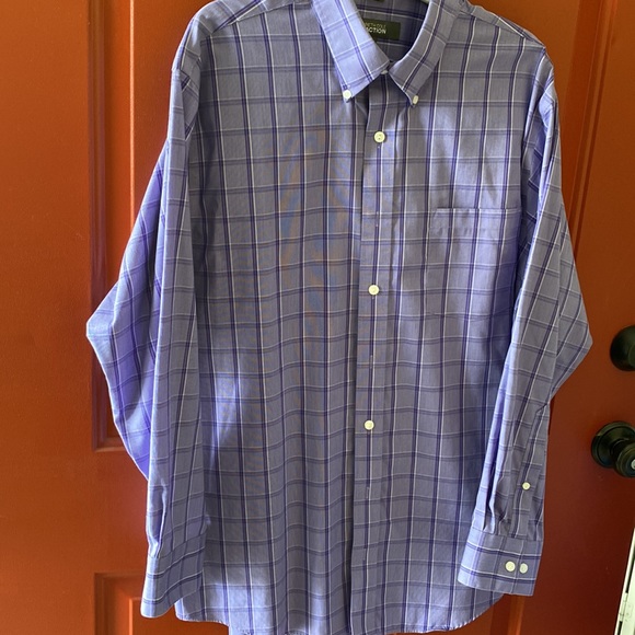 Set of 3 Men’s long sleeve dress shirts- Sz Lg 16-16 1/2 / 32/33 sleeve - Picture 2 of 12